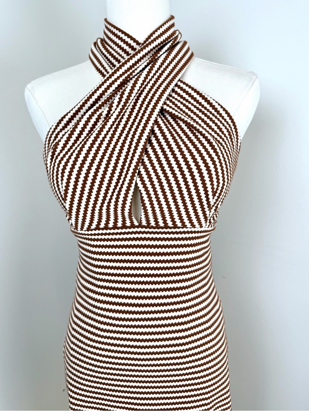 Amanda Uprichard Brown & Cream Striped Halter Dress Midi Has Stretch NWT Small - Picture 2 of 14
